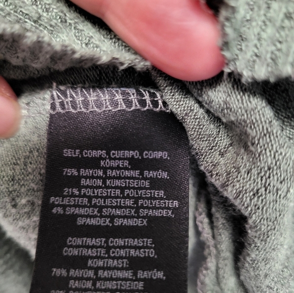 Anthropologie Postmark Women's Green Cowl Neck Sweater Soft Knit - Size S - Picture 5 of 6